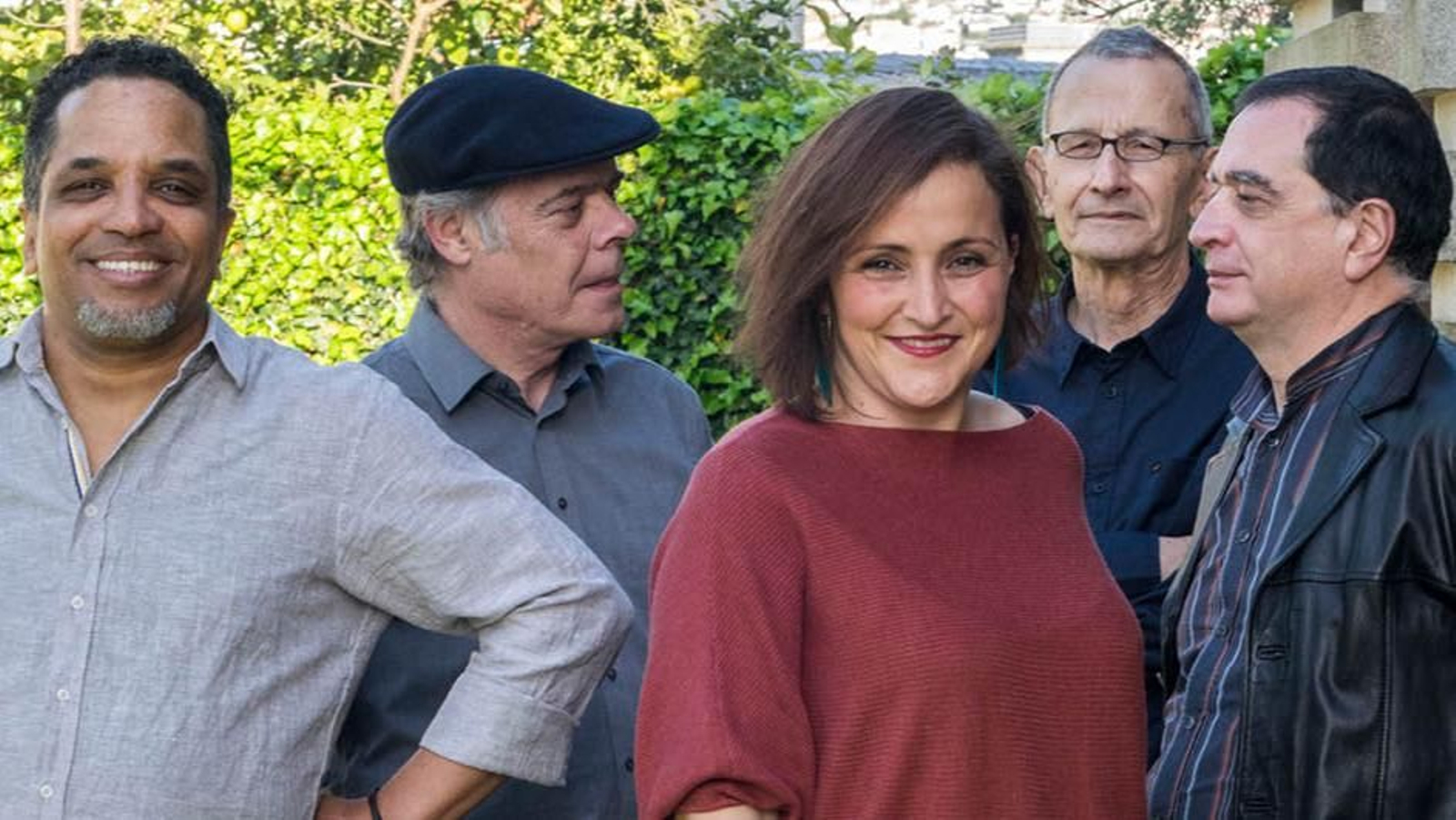 Oscar Rodríguez Calvo, Javier Buján, Bea Míguez, Antón Casal y Marcel Muñoz conforman Vatapá Quinteto.