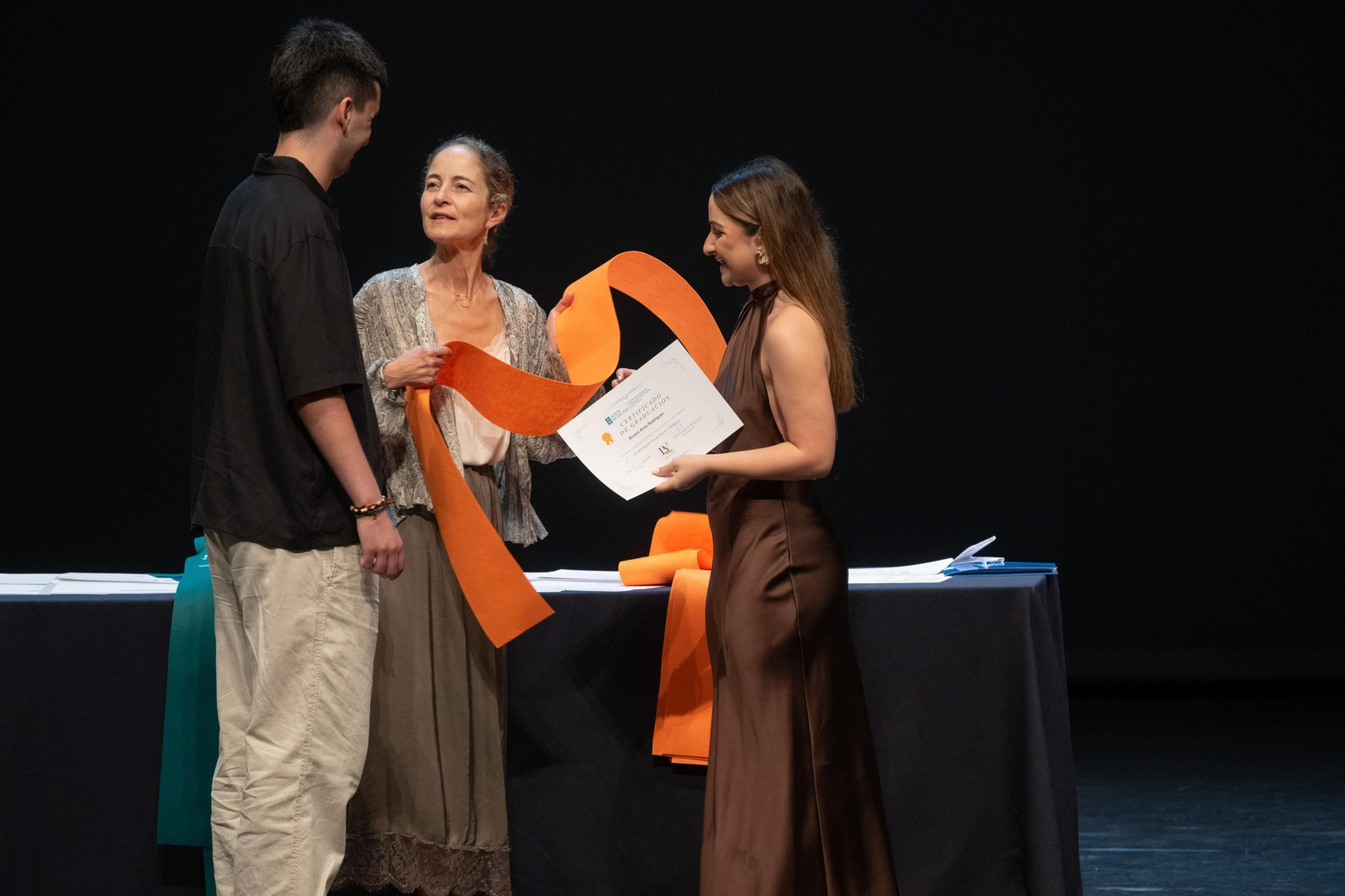 Galería |  Los alumnos del CIFP Portovello celebran su graduación