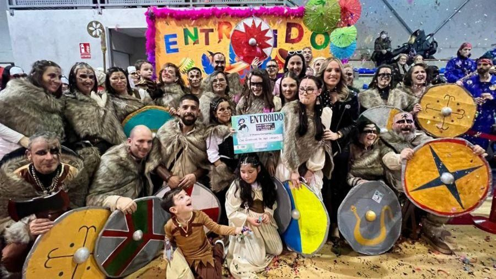 Comparsa ganadora del primer premio.