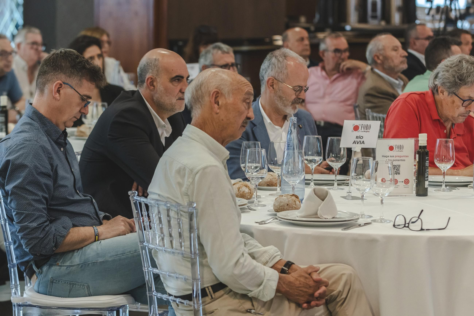 Galería | Numerosos invitados se dan cita en el Foro La Región para escuchar a Luciana Taft, consultora de AFI