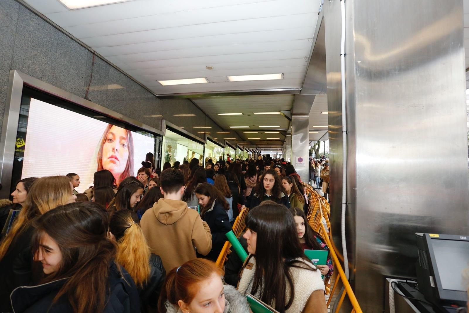 La gallega Miriam de Operación Triunfo en Vigo 01