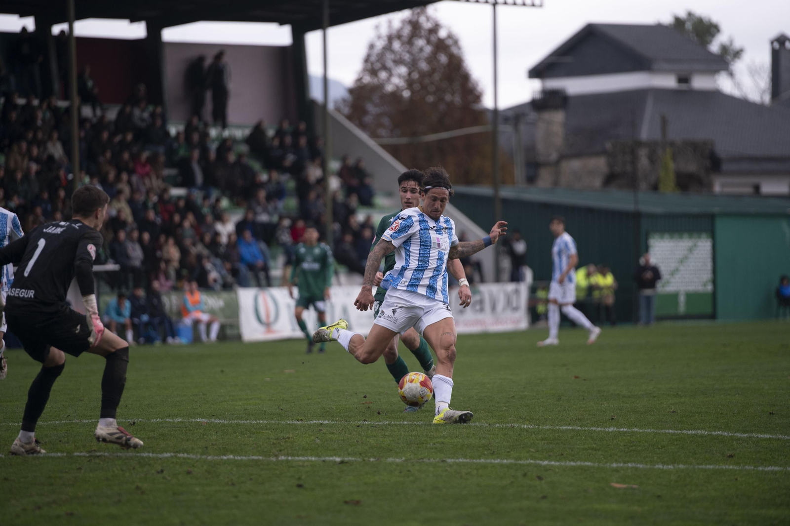 Galería | Espiñedo disfruta de la victoria del Arenteiro que pone fin a la mala racha