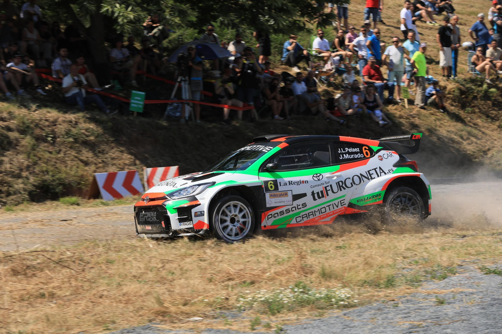 Galería | El público disfruta del Rally de Ourense en el tramo Cartelle-Toén, en fotos