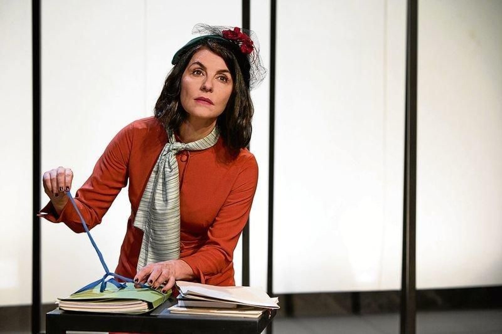 Ana Fernández, en el papel de Constance.