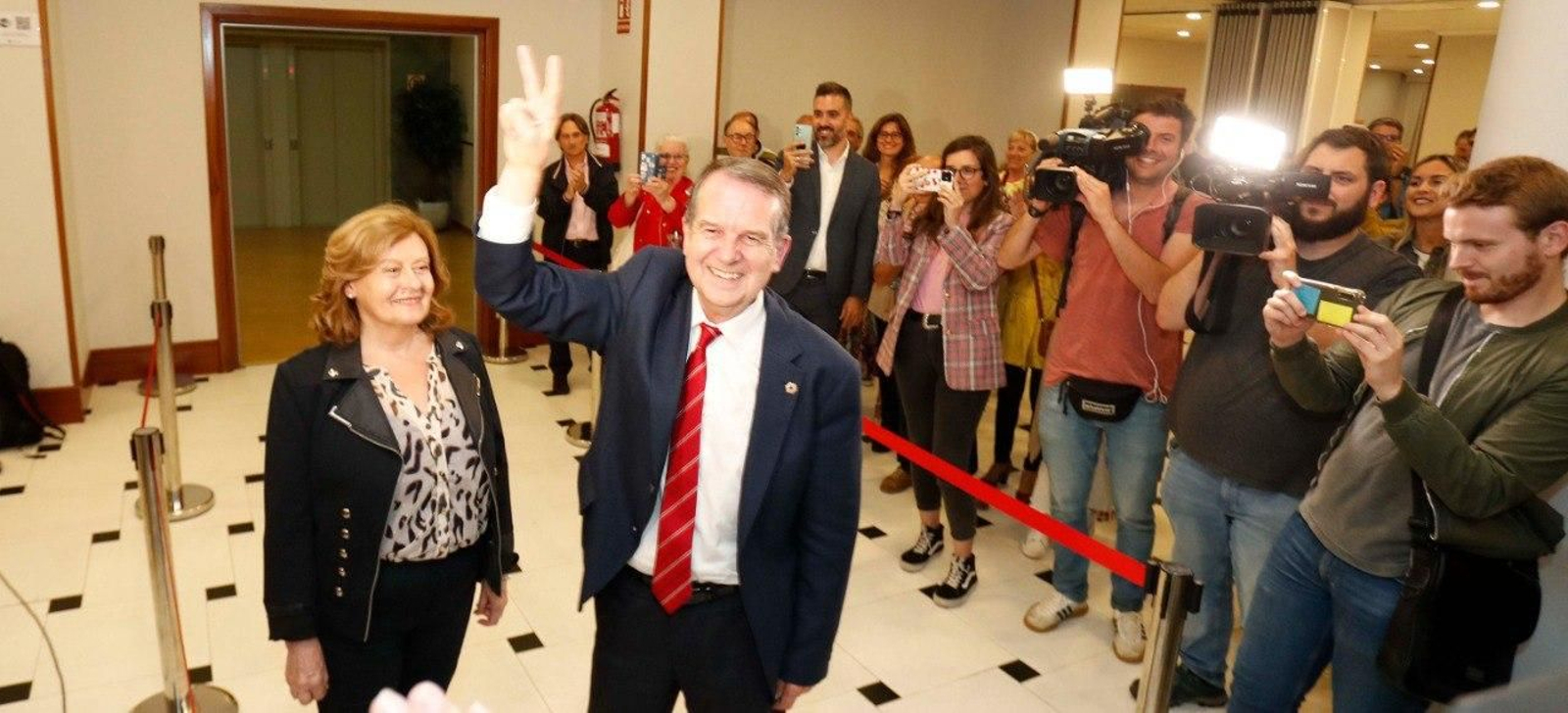 Abel Caballero, tras los resultados del 28M. // J.V. Landín