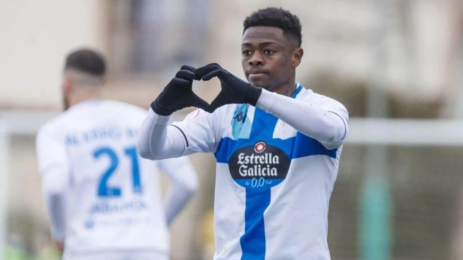 El brasileño William de Camargo durante un partido con el Deportivo de La Coruña.
