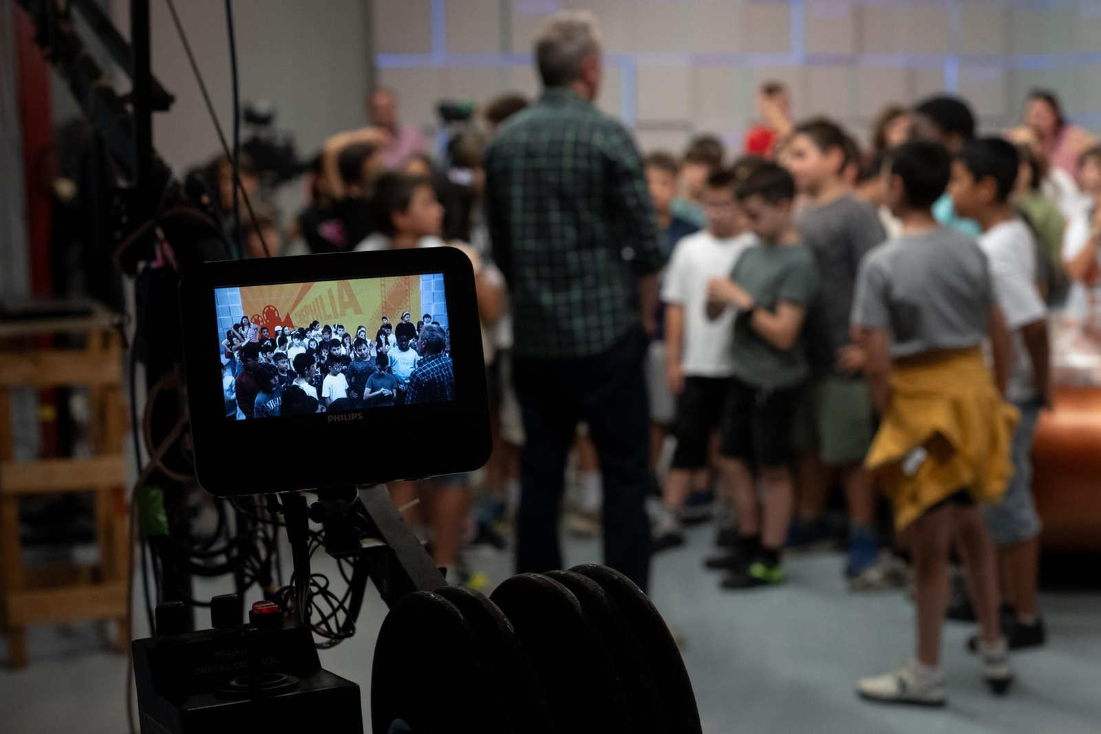 Visita dos alumnos do colexio Albino Núñez ó plató de Telemiño