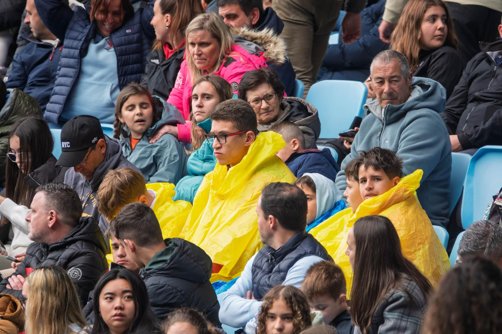 Galería | Entrenamiento multitudinario del Celta en Balaídos