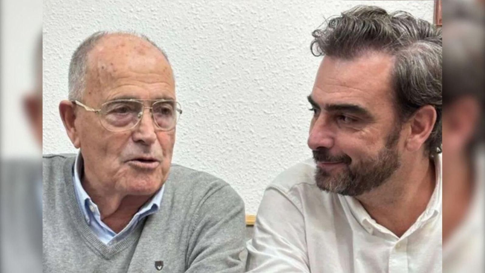 Luis Calvo junto a su hijo, Diego Calvo, conselleiro de Presidencia, Xustiza e Deportes