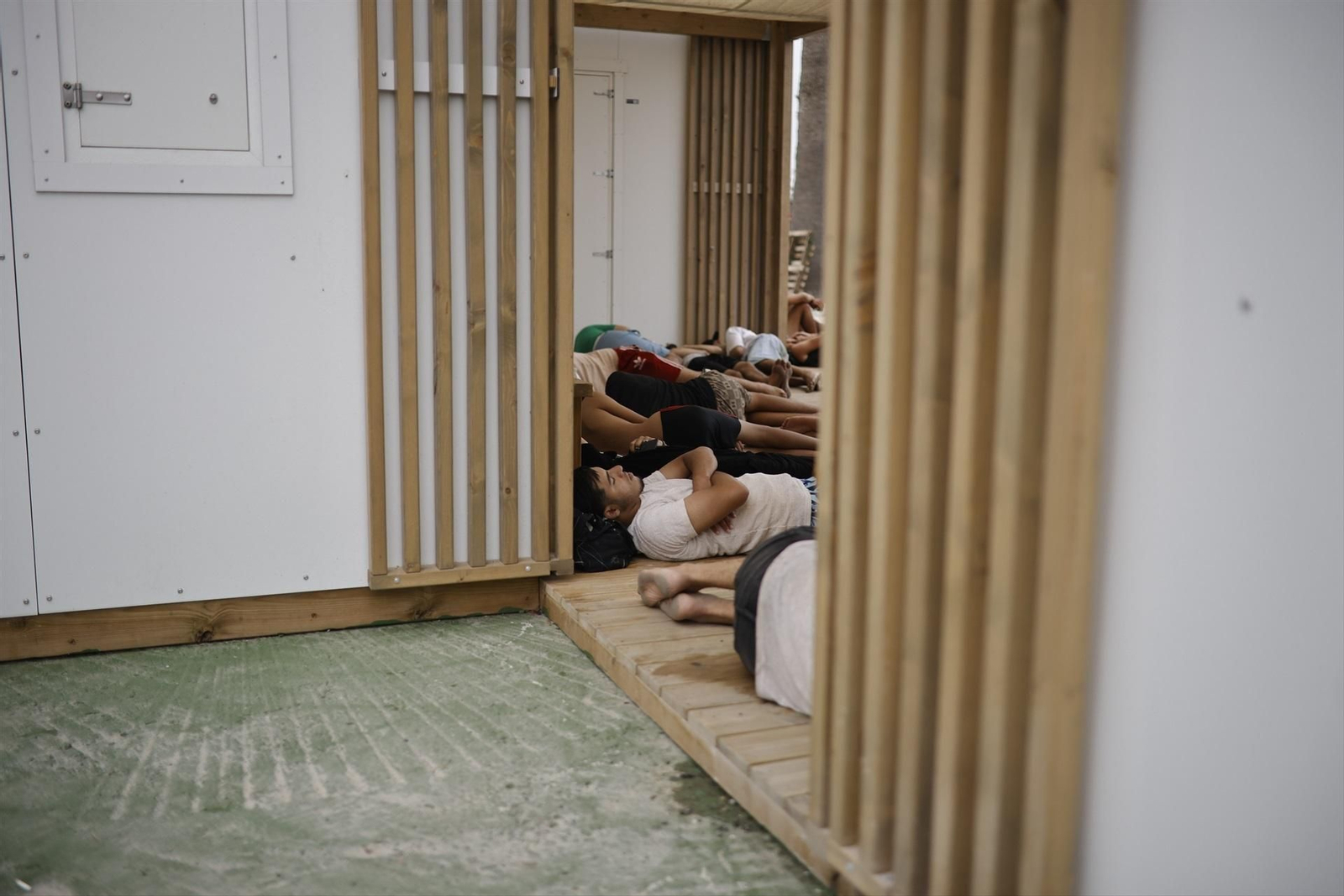 Galería | Miles de marroquíes cruzan a Ceuta en el segundo día de la crisis migratoria, en fotos