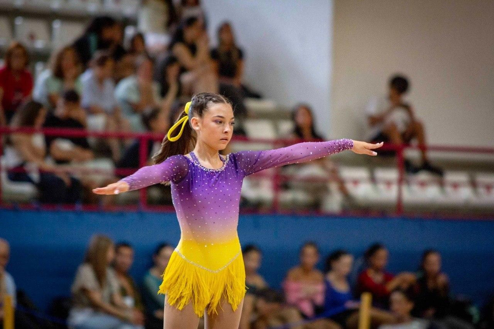 Galería | El VIII Trofeo Cidade de Vigo de patinaje artístico llena Coruxo
