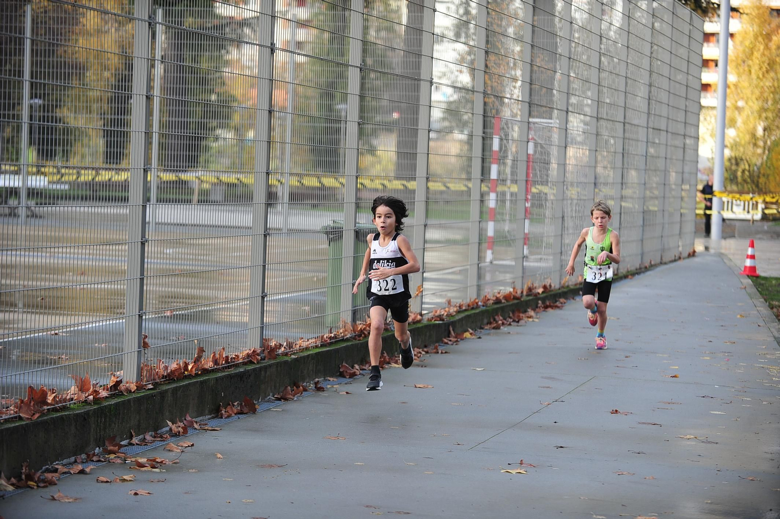 Galería | El futuro del triatlón gallego se cita en Ourense