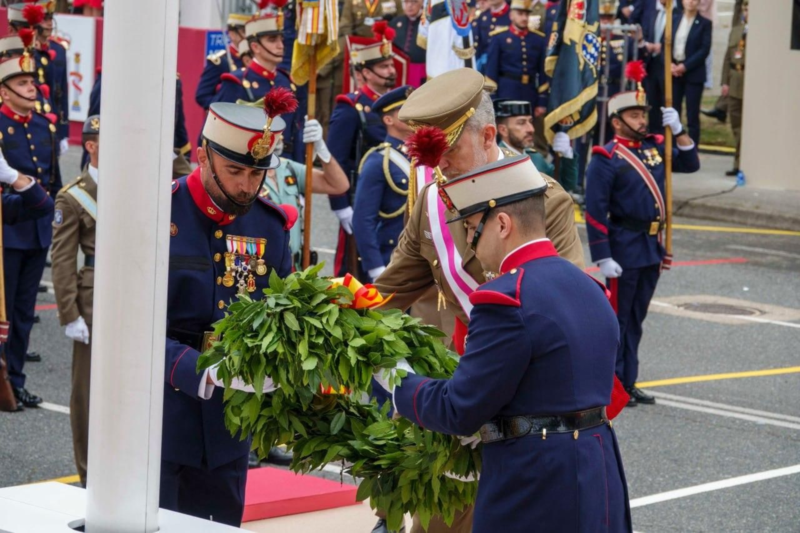 Galería | Las mejores imágenes del histórico Día de las Fuerzas Armadas en Vigo