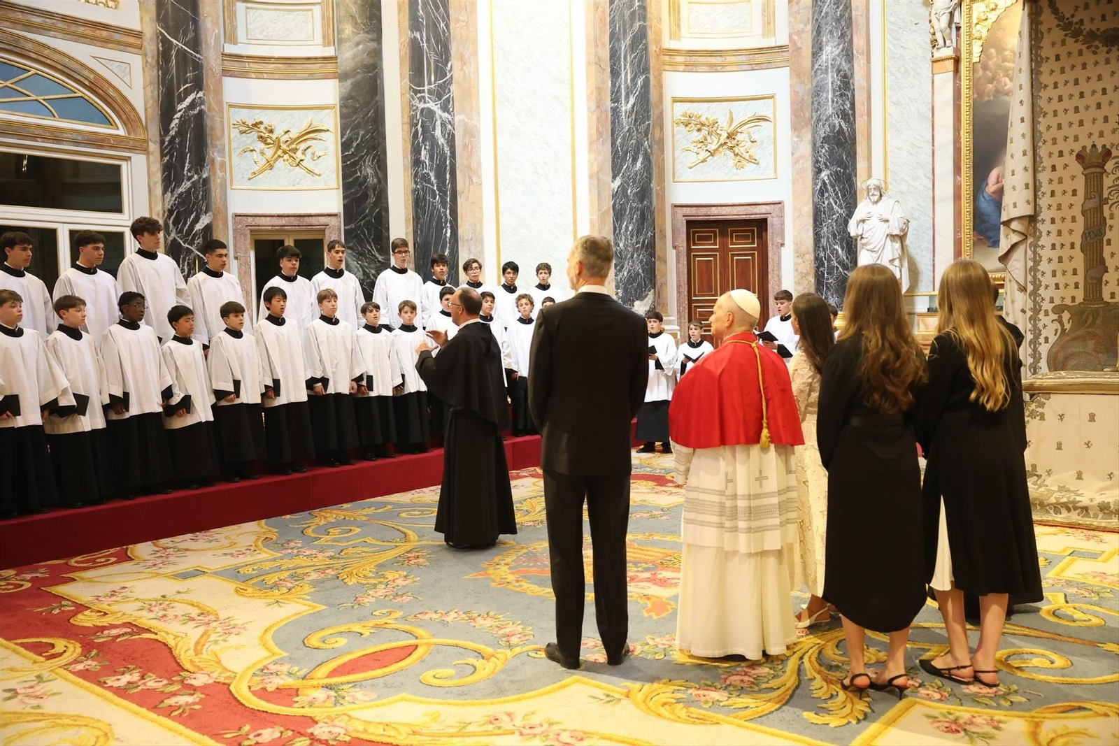 Galería | Así fue el primer día de la visita del papa León XIV en Madrid, en fotografías
