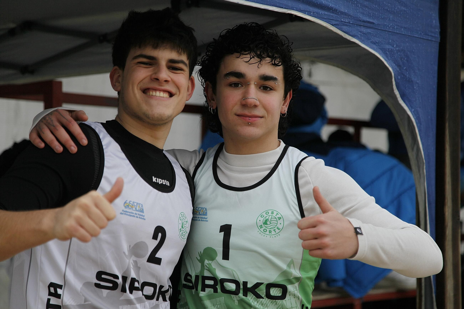 Galería | El Campeonato Gallego Sub-21 de Voley Playa se disfrutó en Oira