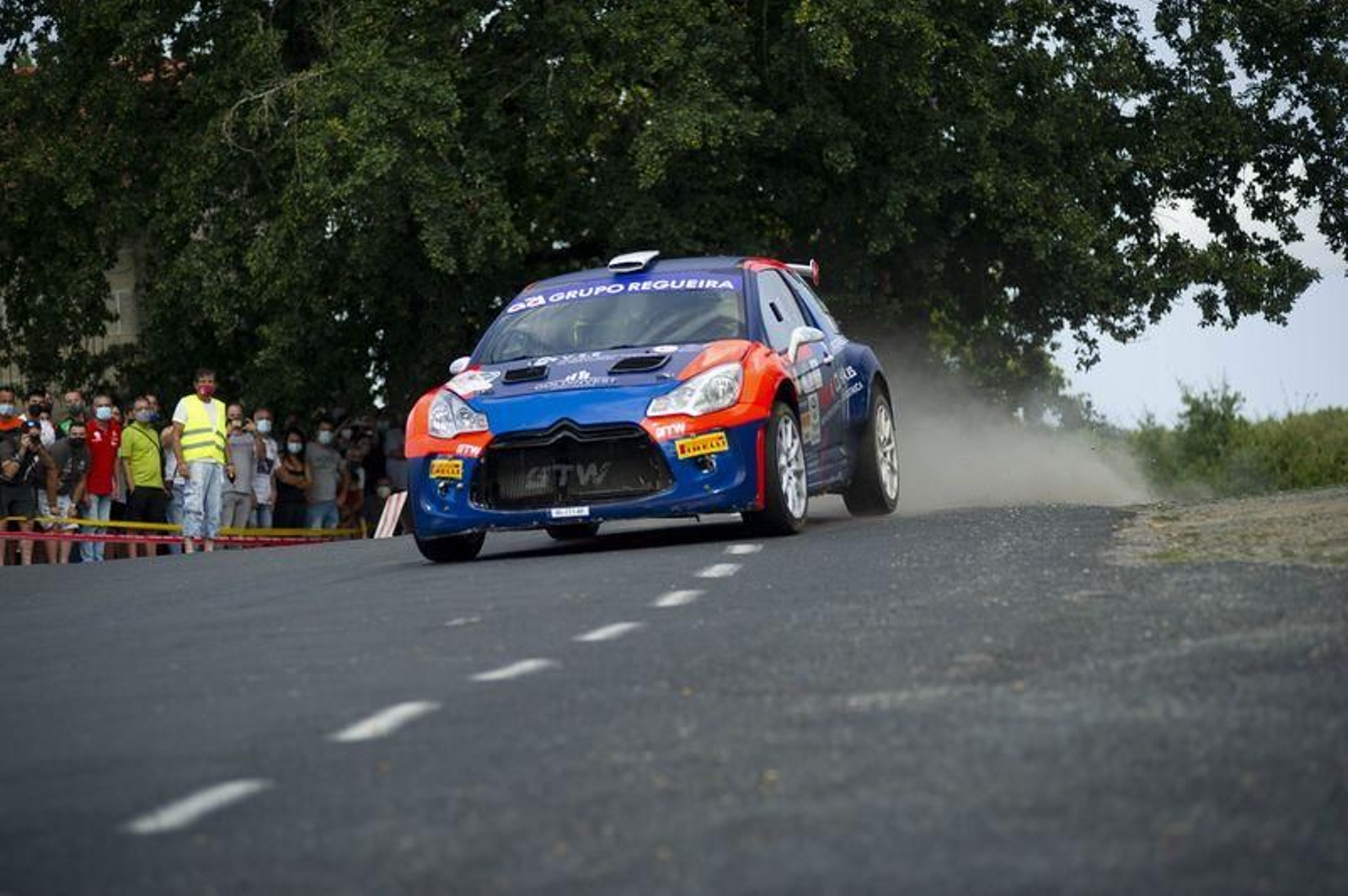 El Rally do Lacón, este sábado por la tarde (MARTIÑO PINAL)