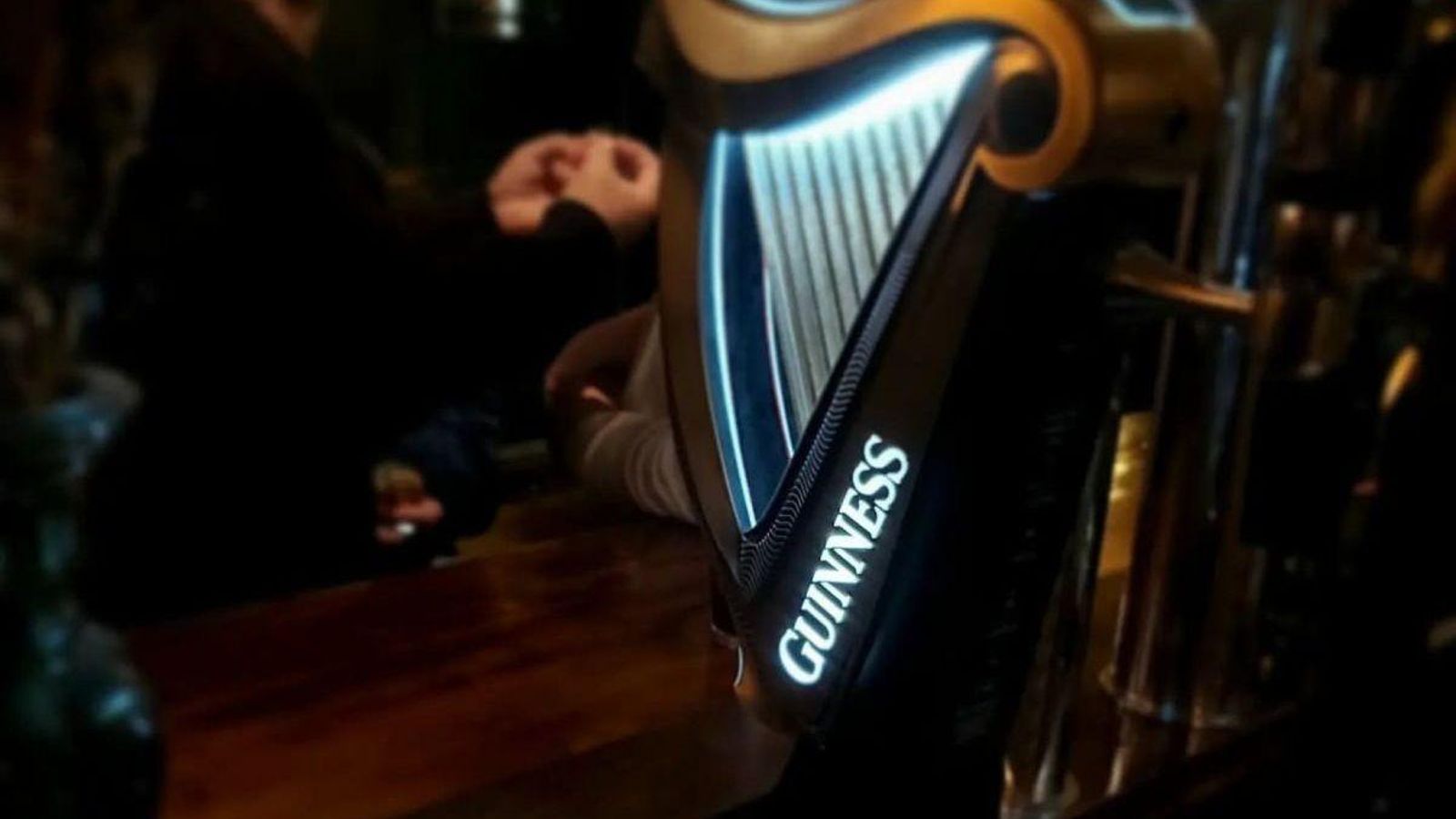 Música, nocturnidad y cerveza para la mezcla perfecta: Miudiño es parte de la ruta nocturna de la ciudad.