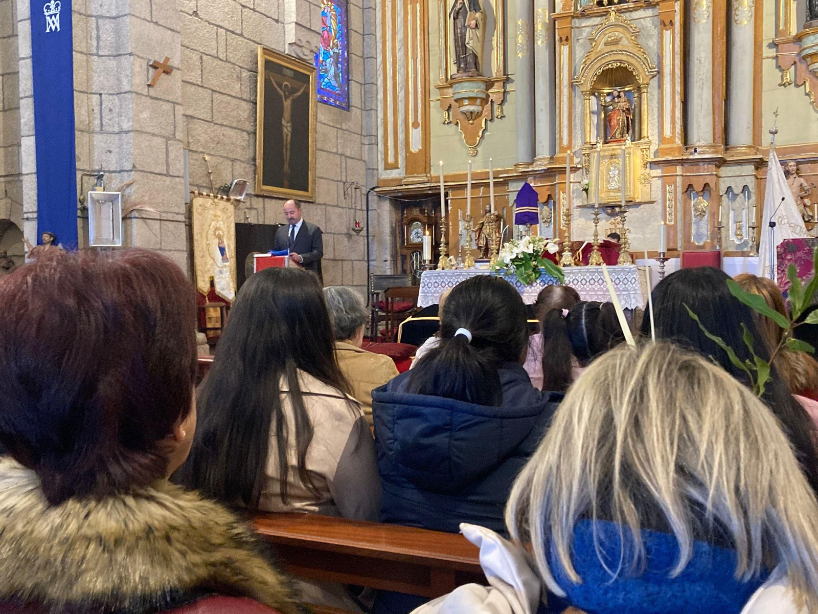Galería | La Semana Santa de Castro Caldelas, una oportunidad para descubrir la Galicia interior