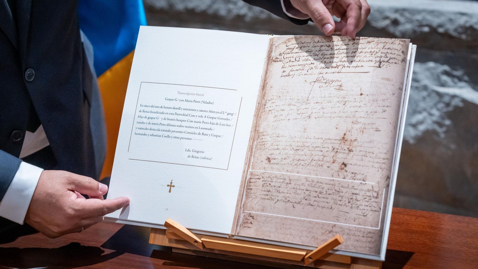 El documento acreditativo