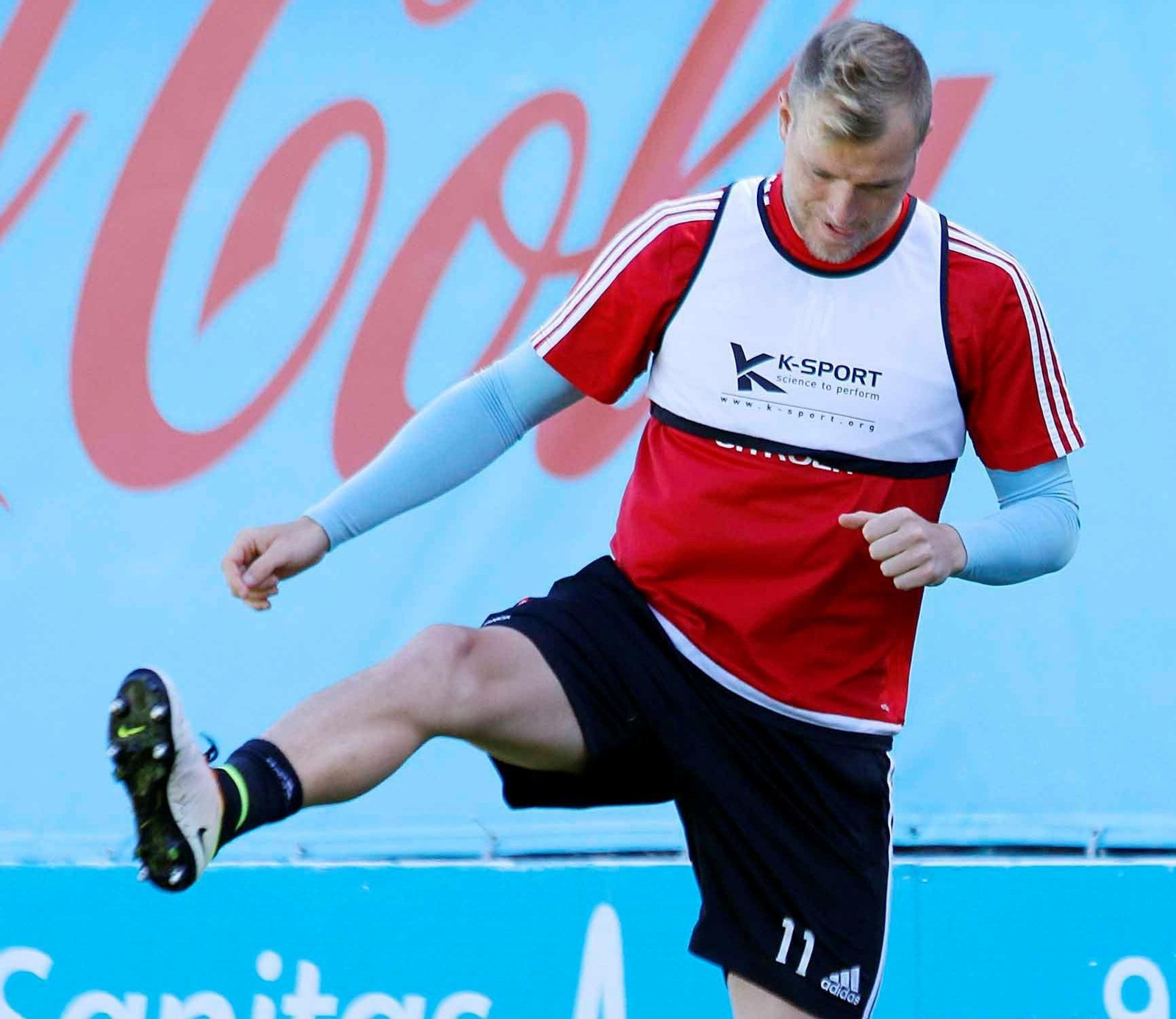 El sueco John Guidetti ha calado hondo en la afición celeste y ahora deberá decidir su futuro.