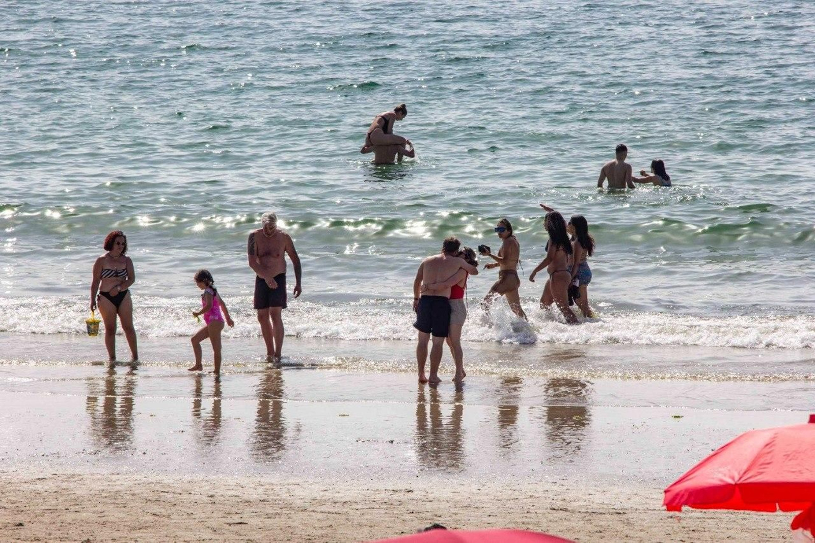 Calor el fin de semana en Samil.