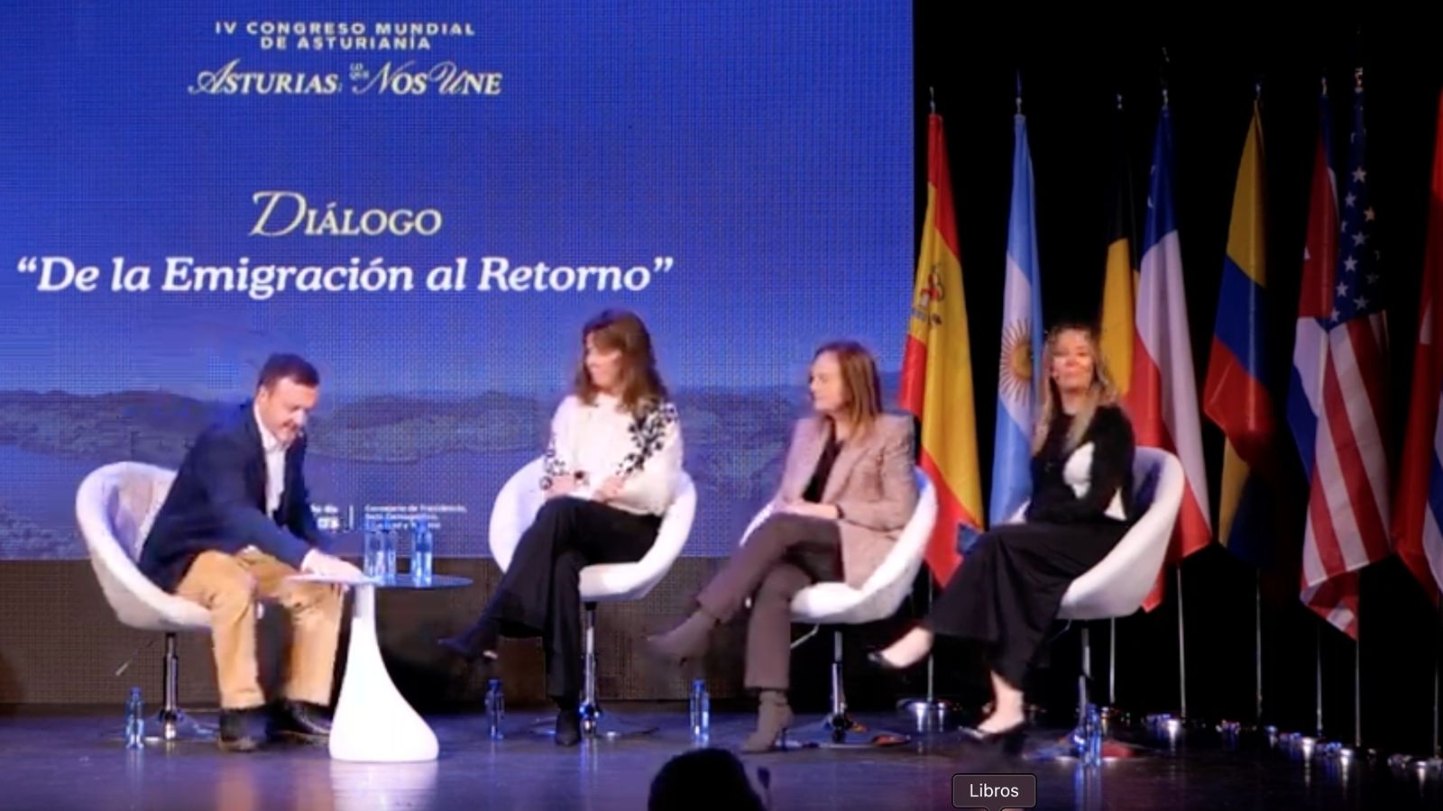 Participantes en la mesa sobre retorno