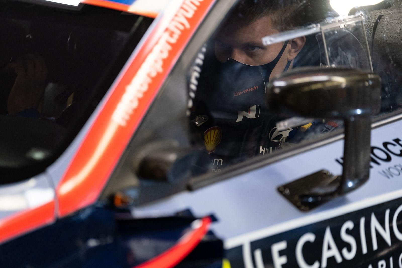 EsVrn2yXUAEuWdT_resultado