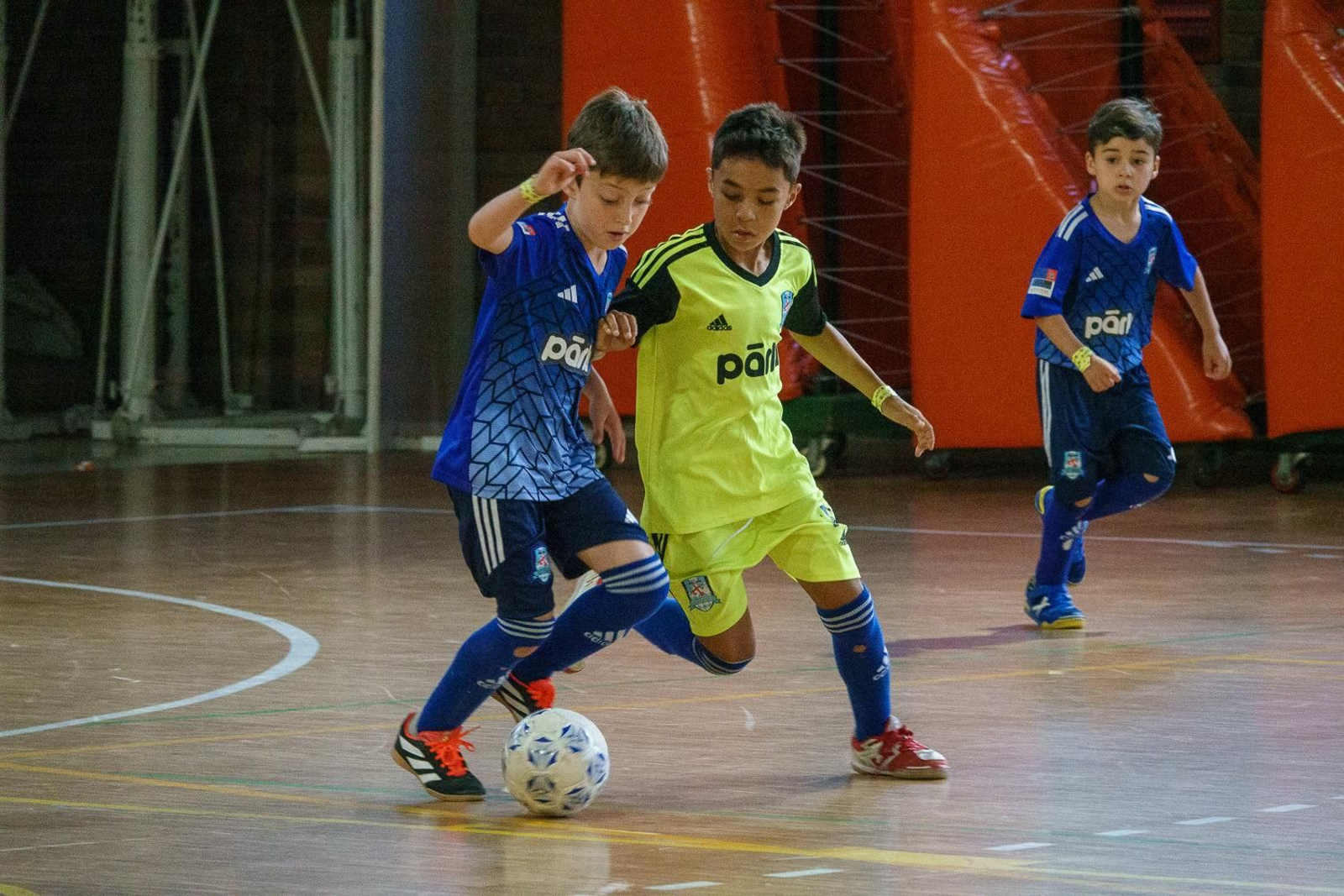 Partido de fútbol sala de la Vigo Cup en O Berbés.