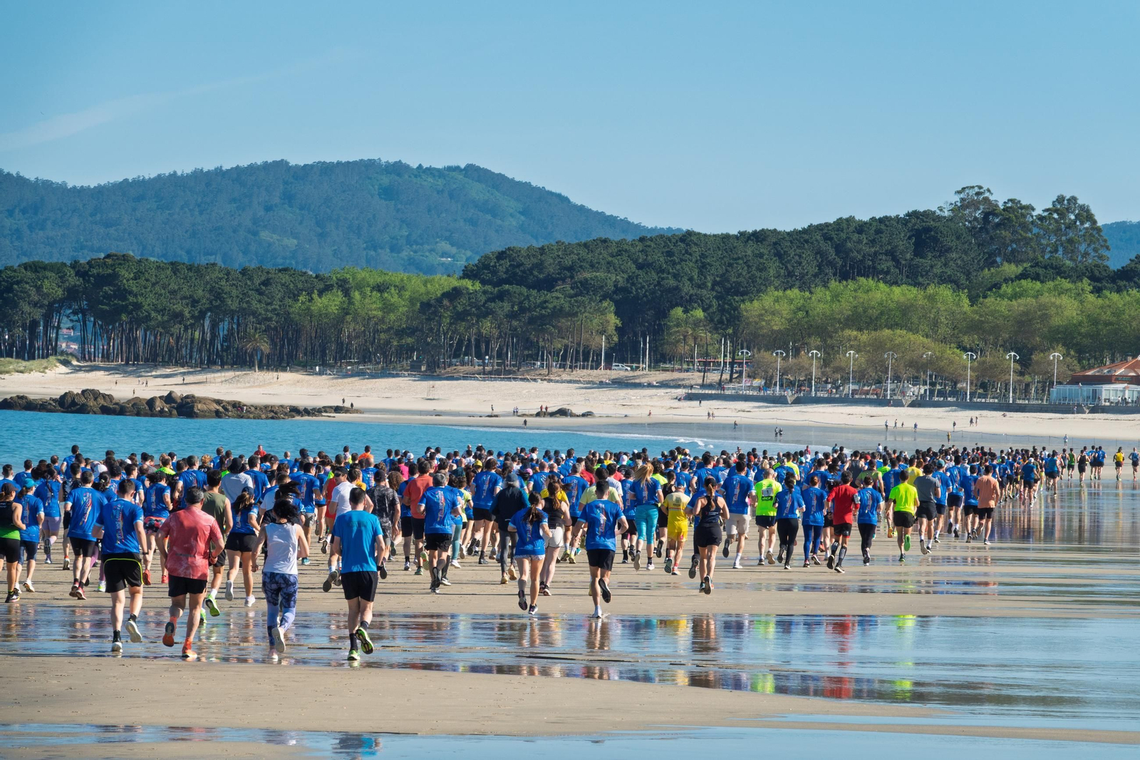 Galería | Más de un millar de participantes en la RunRun Vigo de Samil