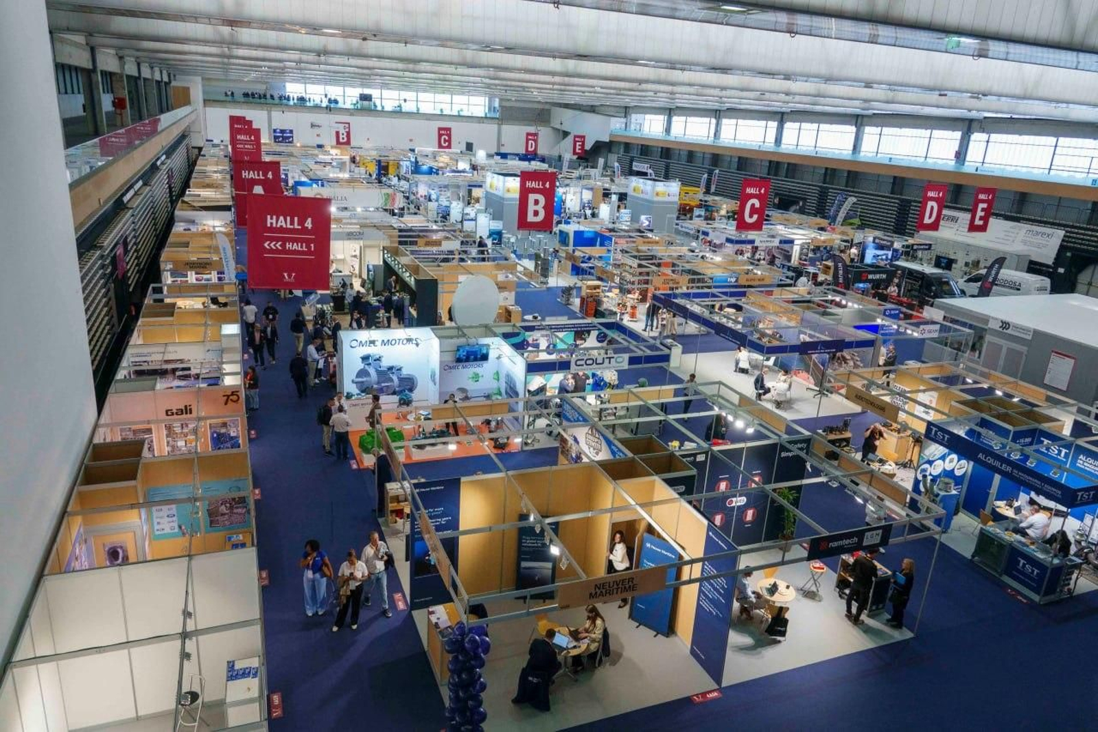 Galería | Navalia abre sus puertas y sitúa a Vigo en el epicentro mundial del naval