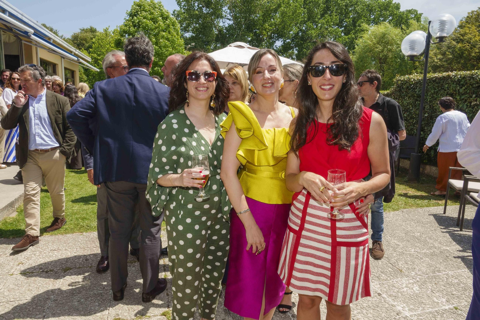 Galería | Emotiva despedida en Vigo al exjuez decano Germán Serrano