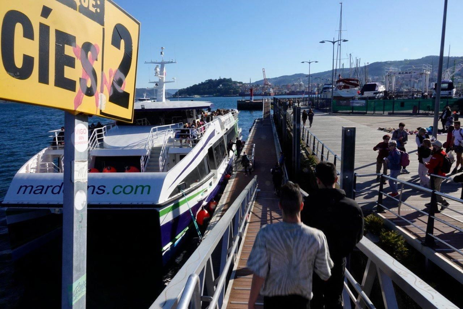 Embarque a Cíes, la pasada Semana Santa. // Vicente Alonso