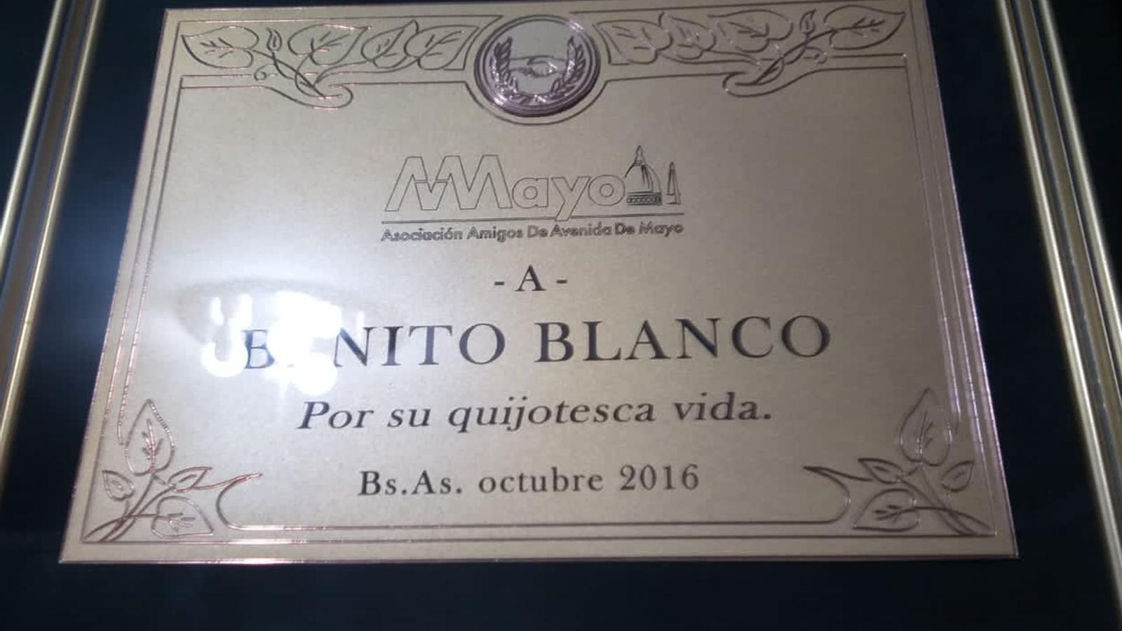 Benito Blanco B.B. 12 Asoc. Av de Mayo por su Qujotesca web