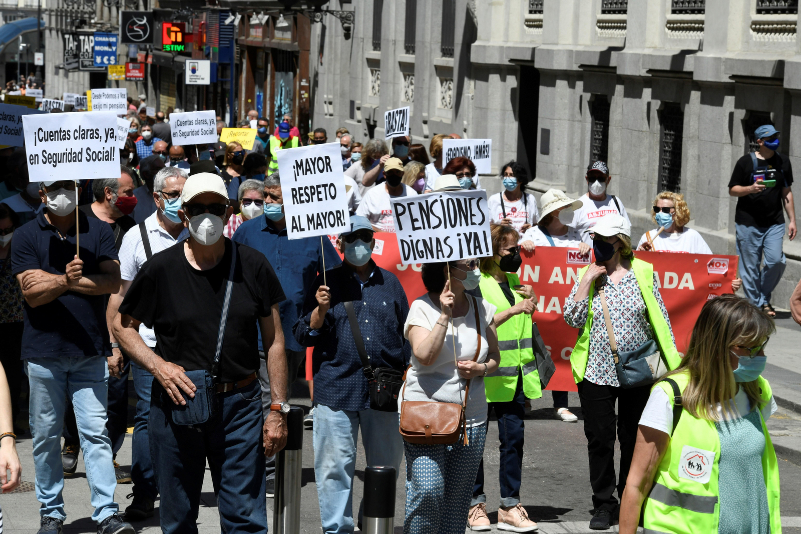 Manifestación de jubilados en Madrid en demanda de unas pensiones dignas.