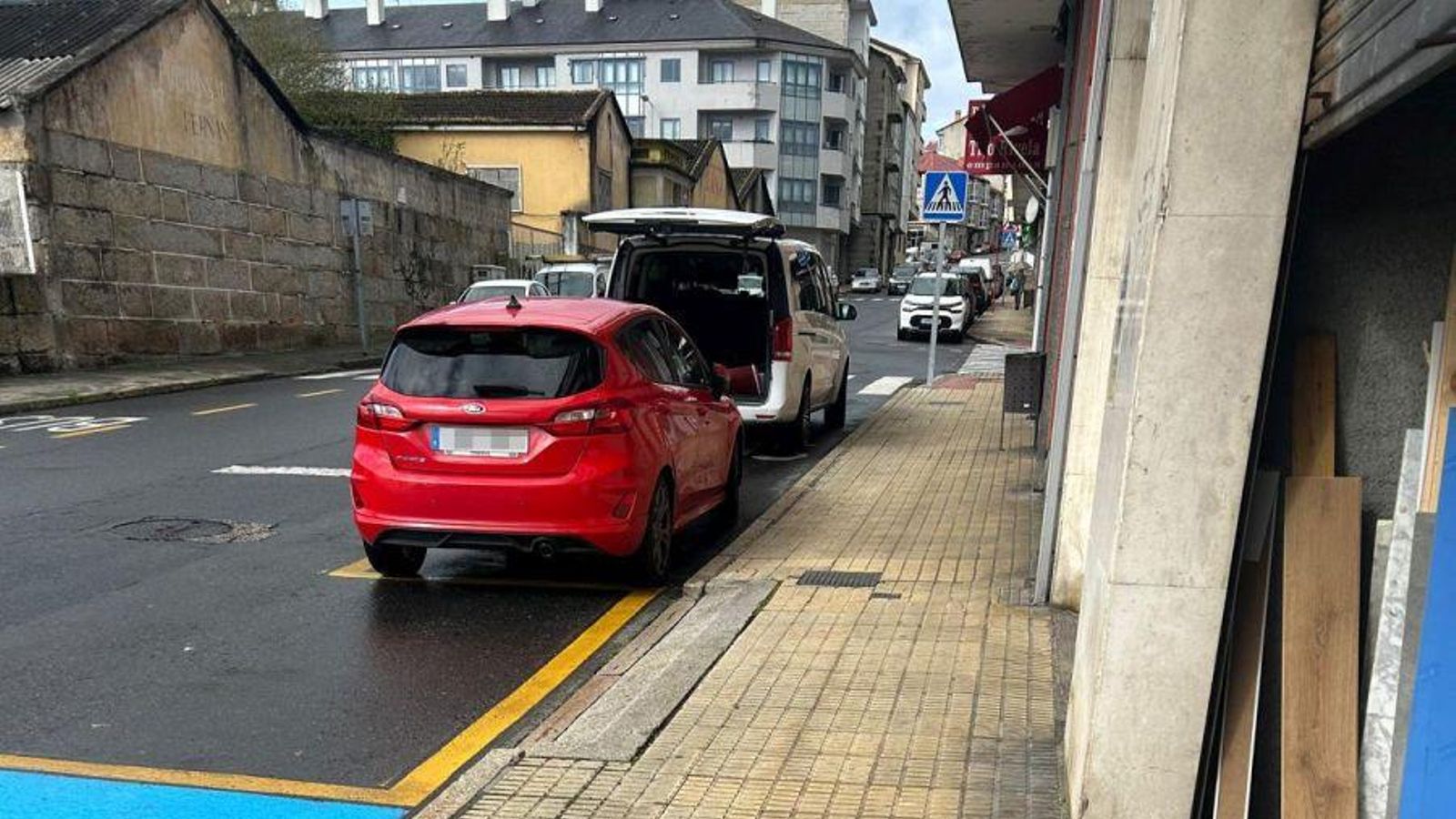 Vehículos en las paradas de autobús