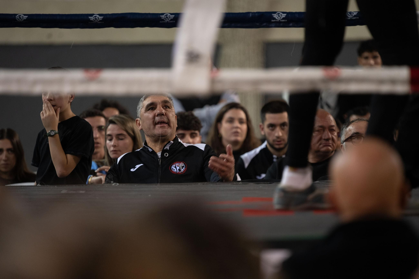 Galería | El boxeo vive una velada espectacular en la vuelta de Simón González a un ring