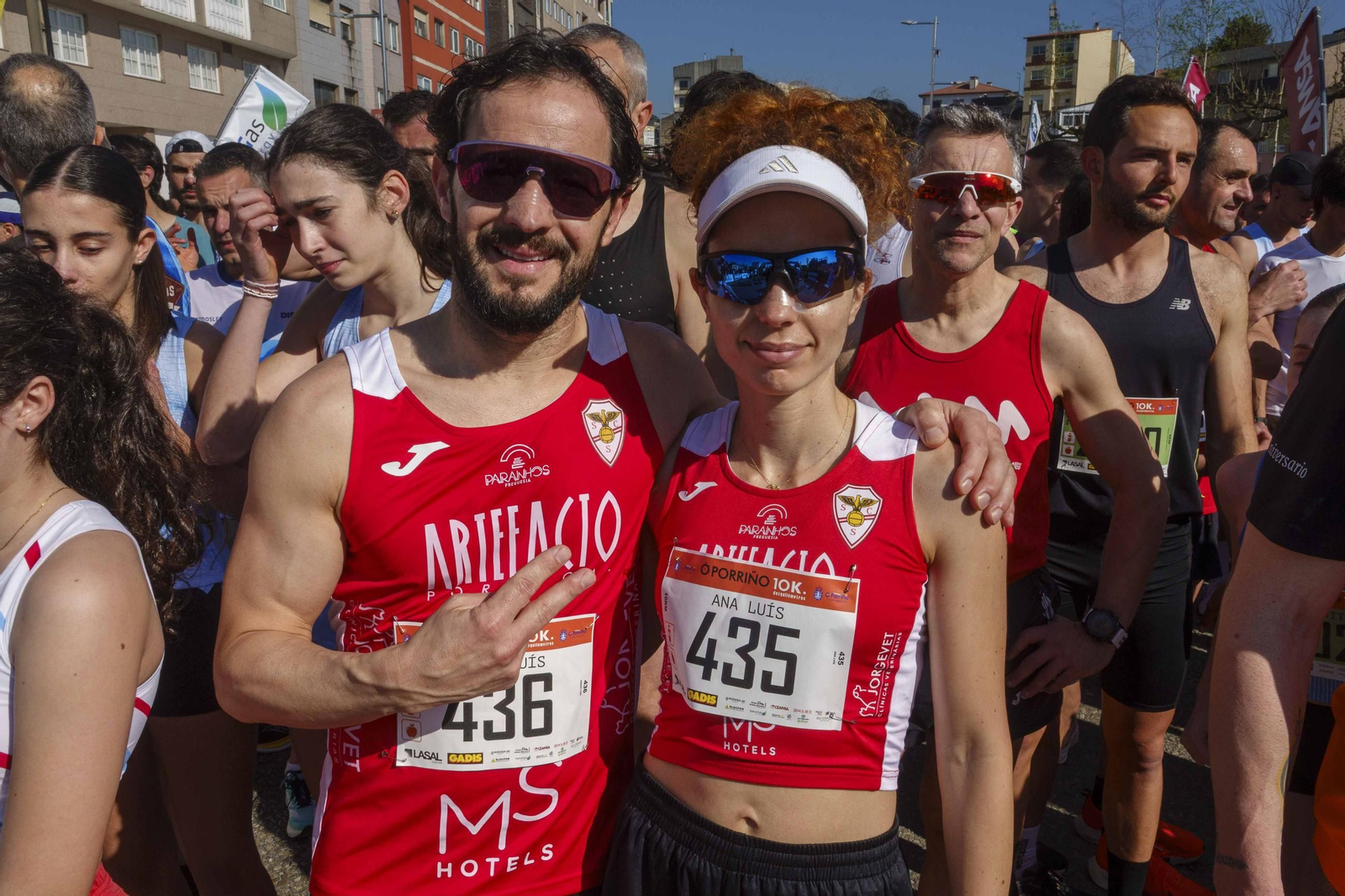 Galería | Pequeños y mayores se divierten en la 10K de Porriño