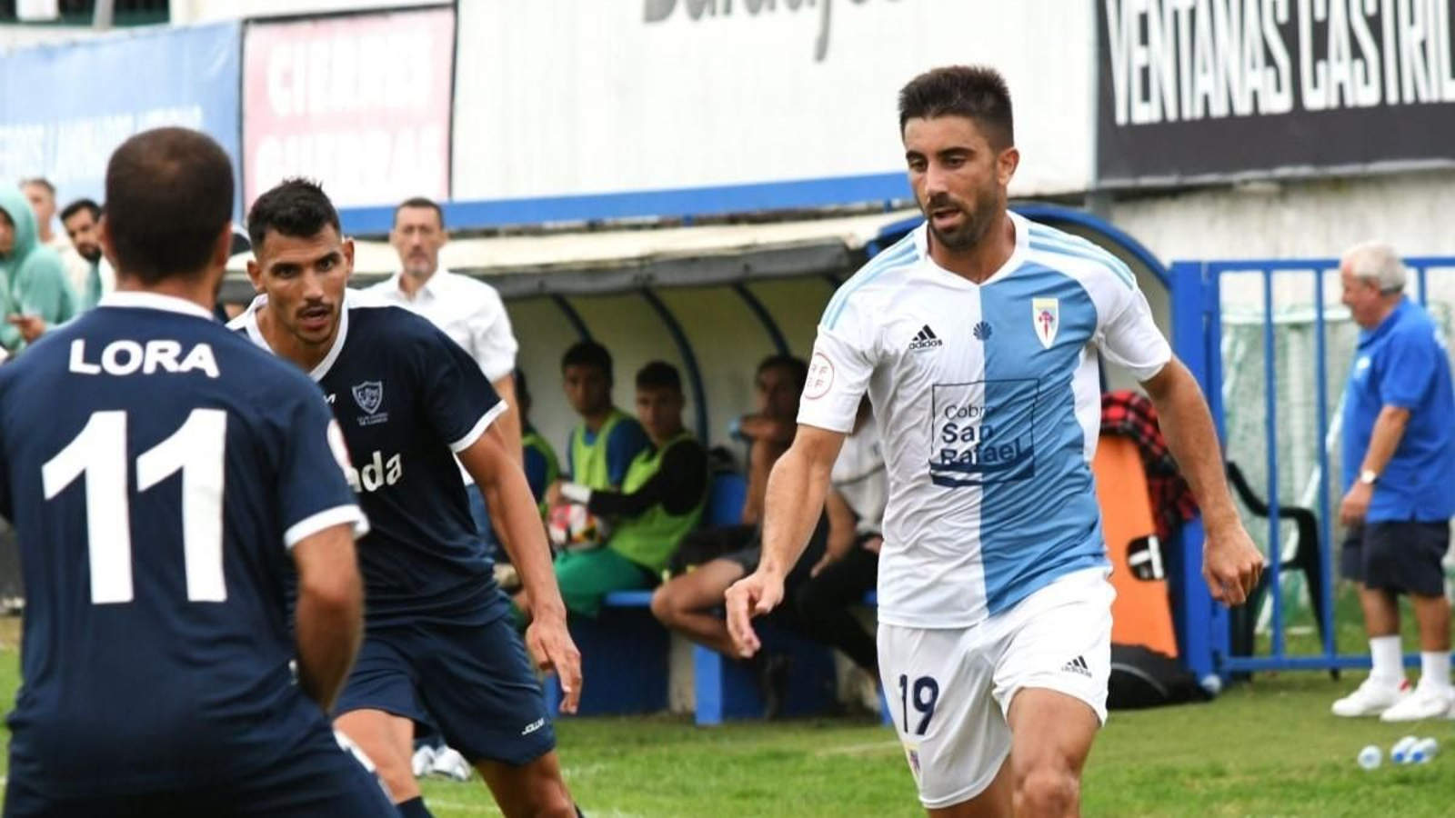 Antón de Vicente, en un partido de esta temporada con el Compostela.