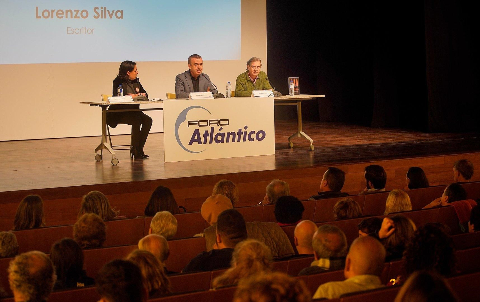 Lorenzo Silva en el Foro Atlántico.