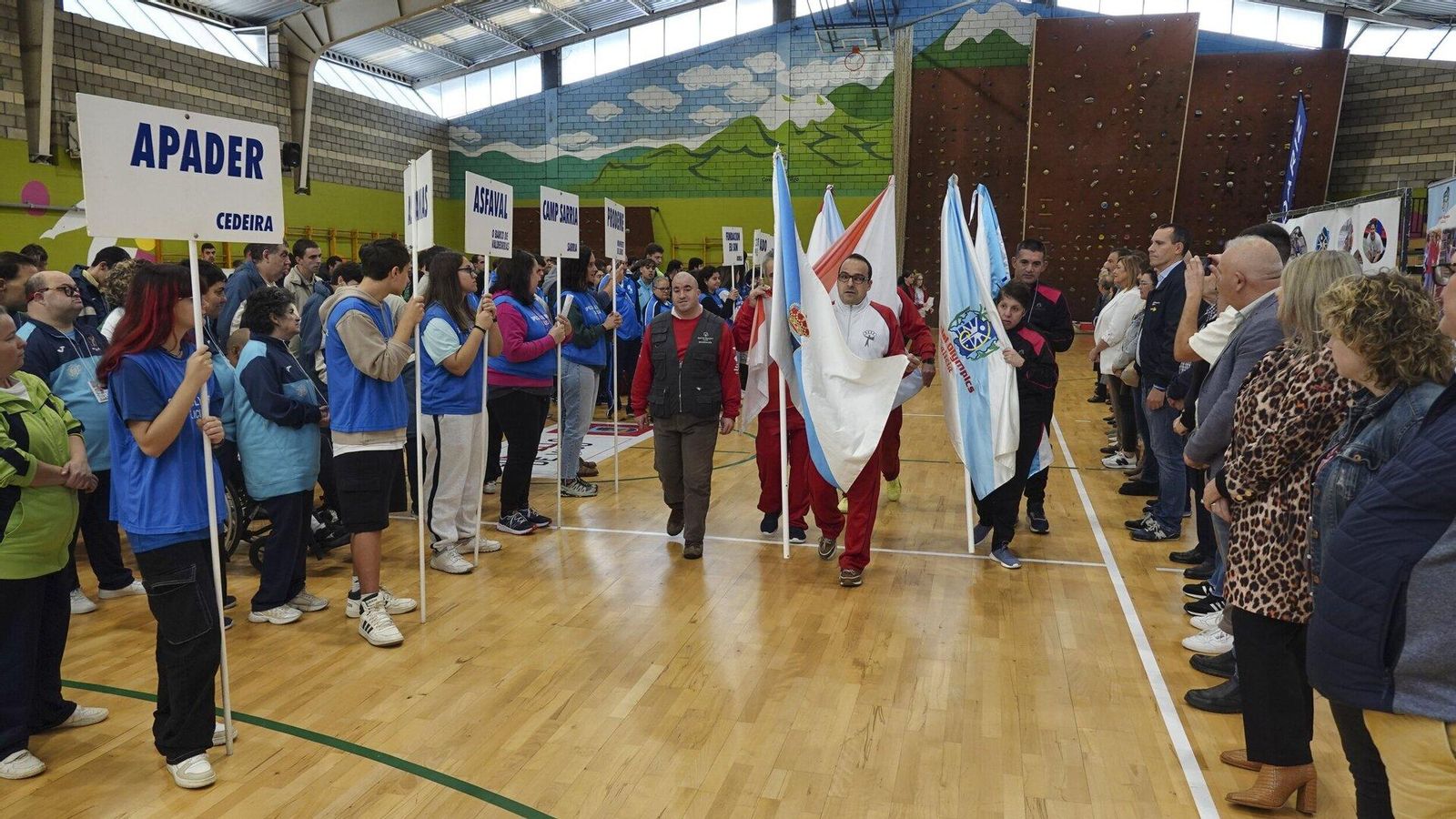 Un momento del desfile con el que se abrió la jornada.
