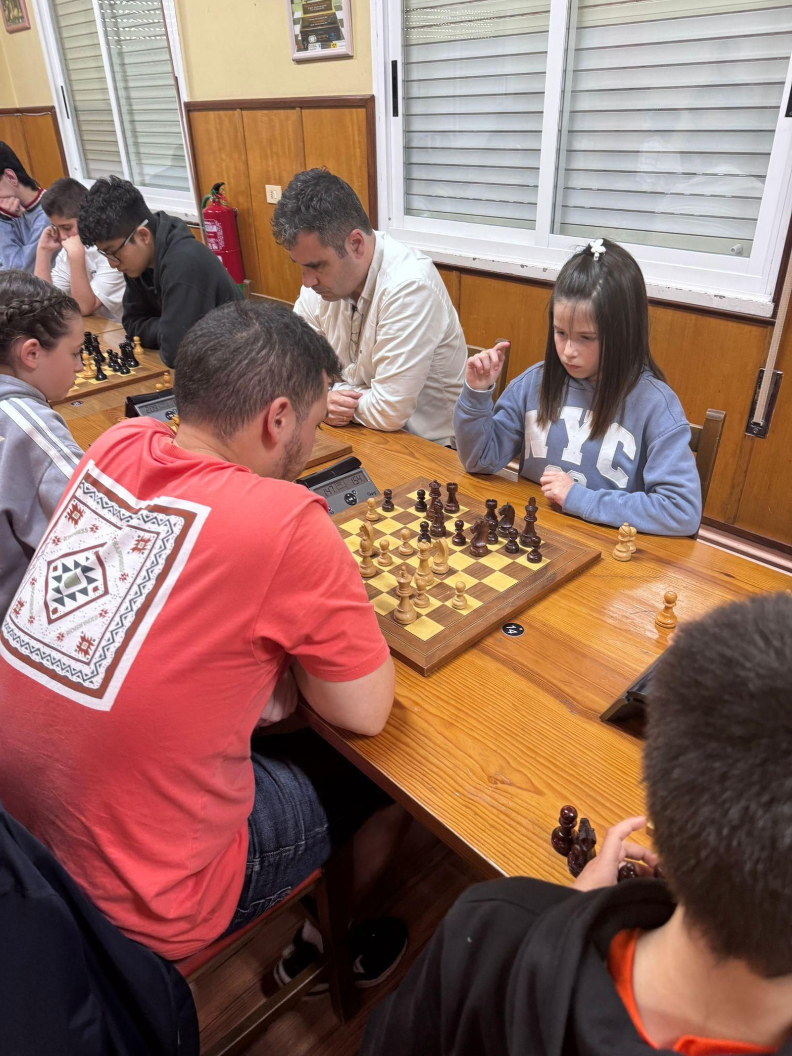 Galería | El ajedrez conquista Barrocás durante la Semana Santa