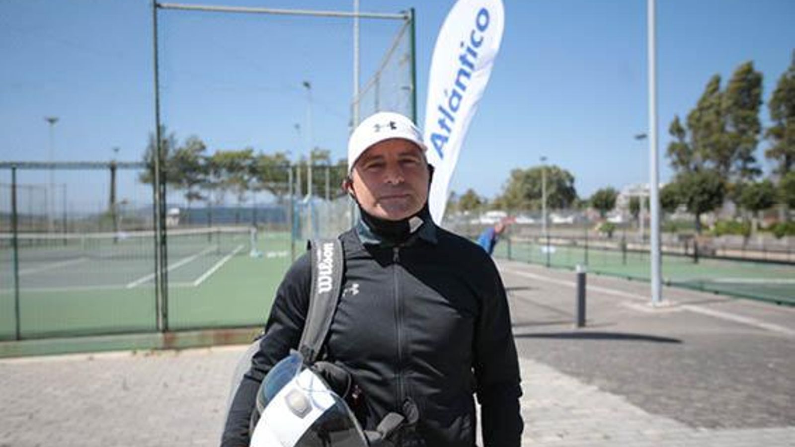 Manuel Ángel García, cuadro +45