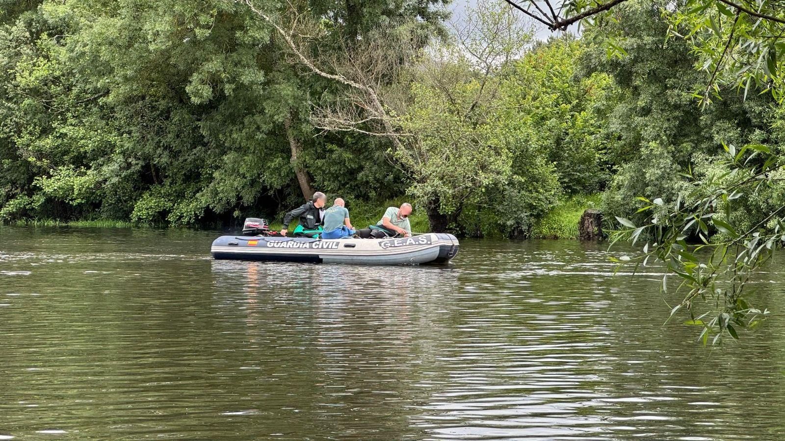 Un operativo por un posible ahogamiento en el río Támega.