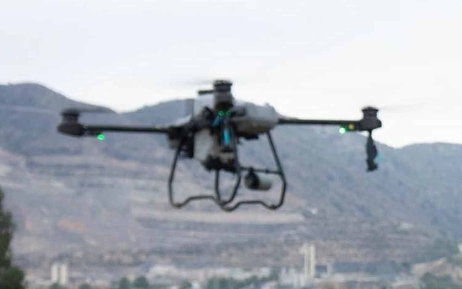 Dron de precisión de Beniu operando
