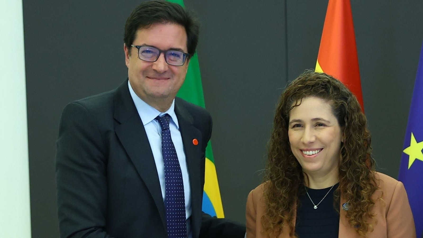 El ministro para la Transformación Digital y de la Función Pública, Óscar López, y la ministra de Gestión e Innovación de Servicios Públicos de Brasil, Esther Dweck.