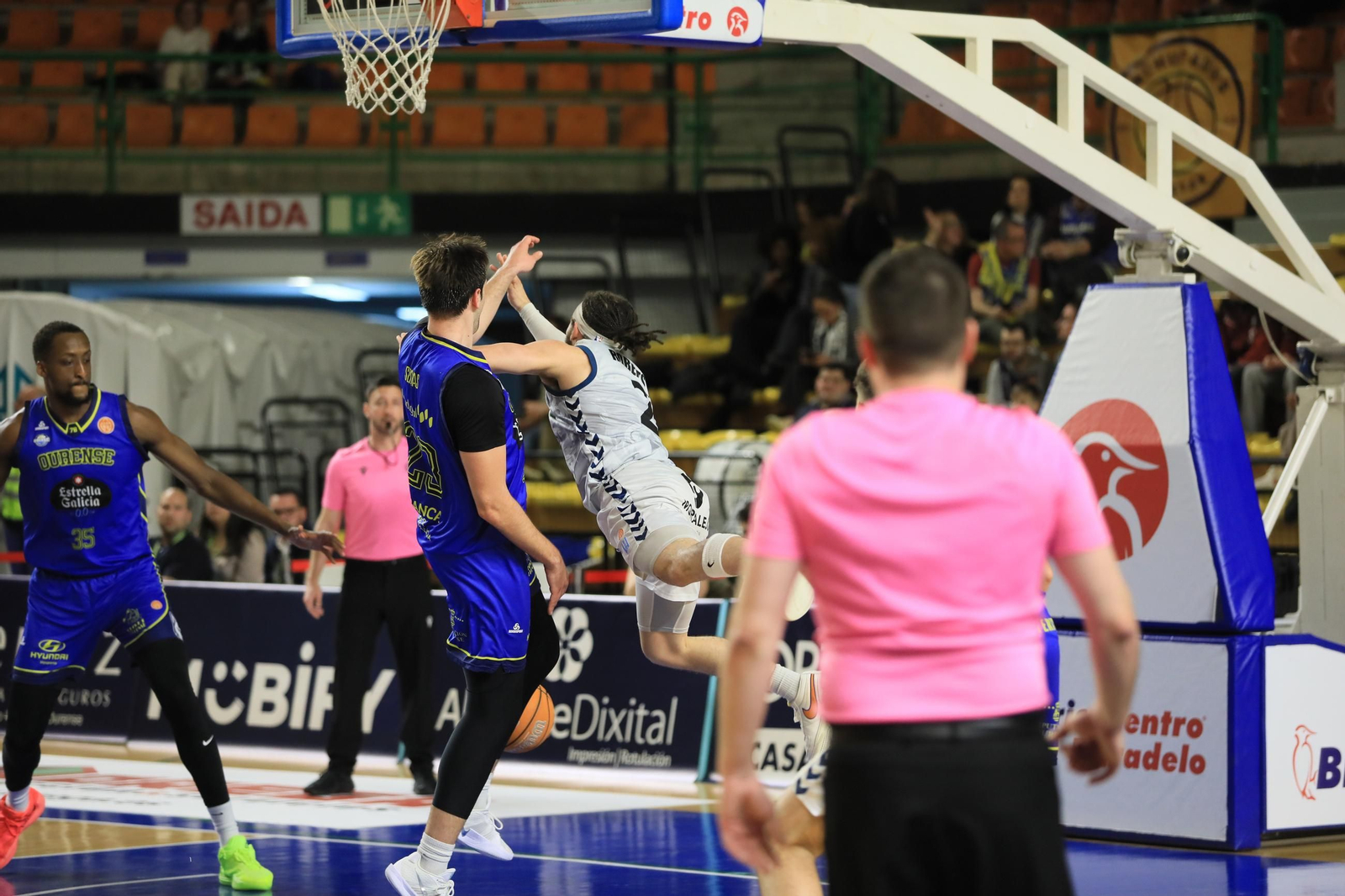 Galería | El Pazo responde al llamado del COB pese a la derrota