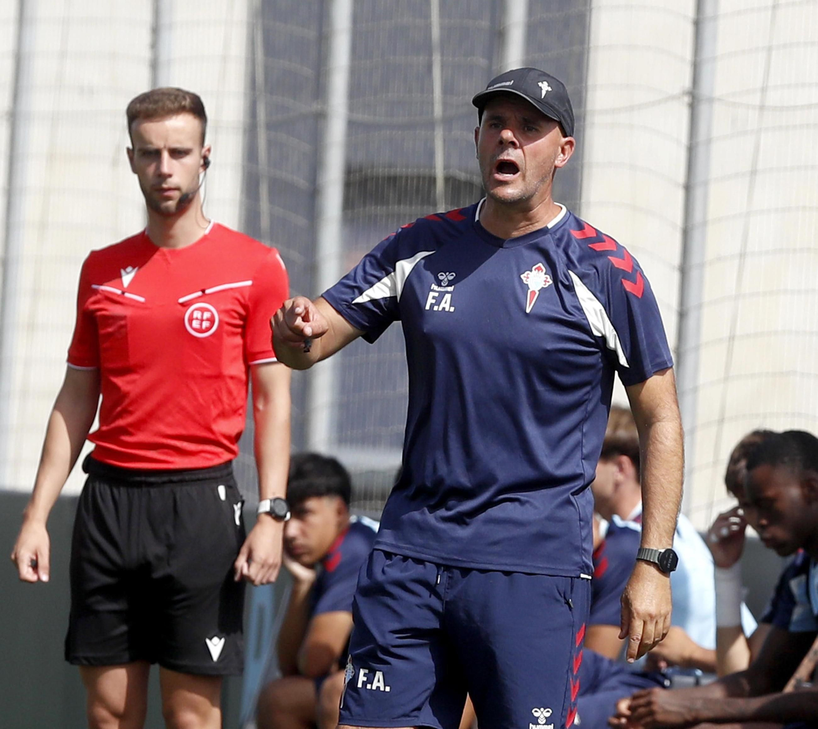 Galería | Celta Fortuna y Coruxo se miden en la pretemporada