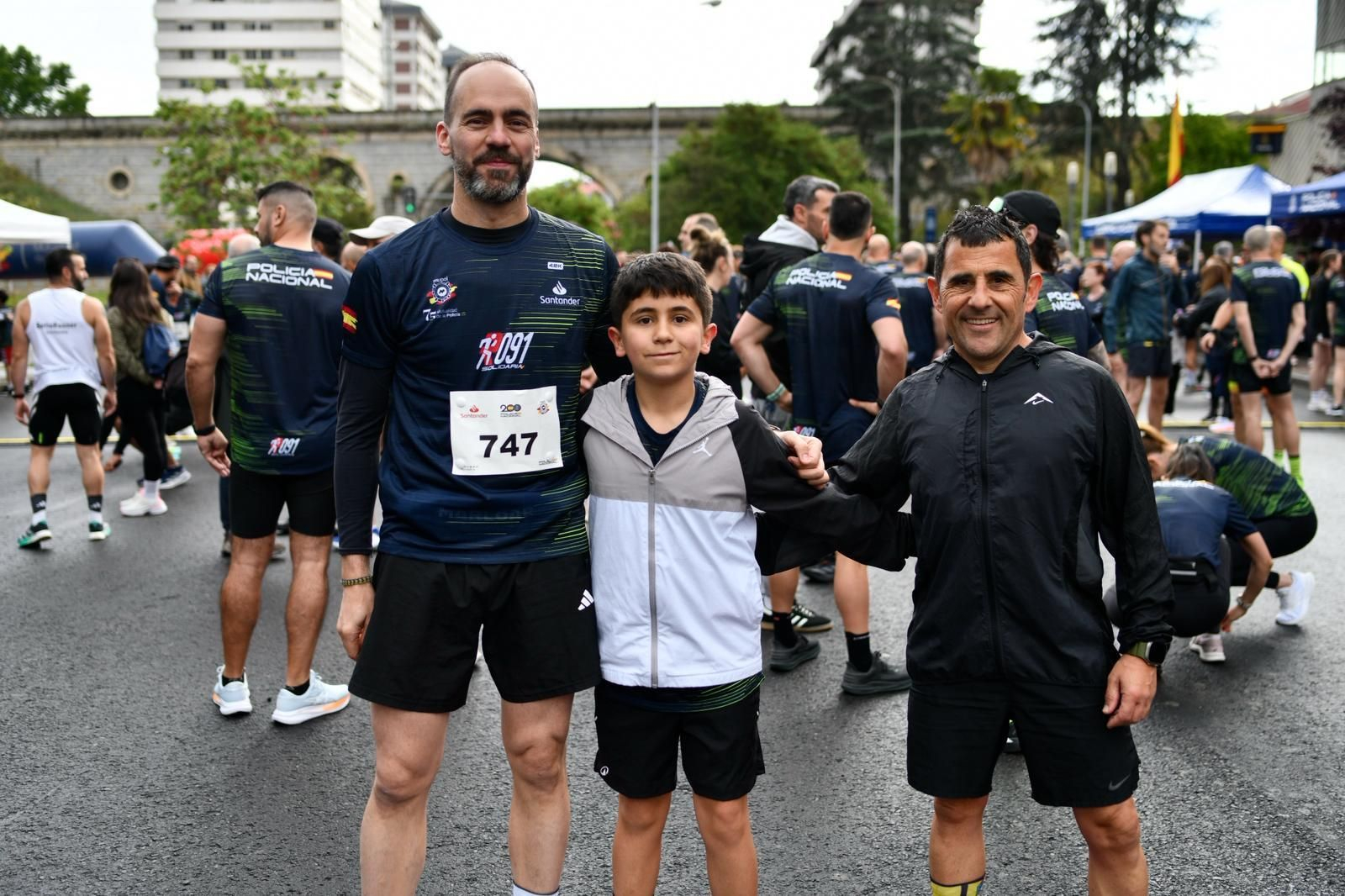 Galería |  Ourense se llena de solidaridad y corredores para la III Carrera Ruta 091
