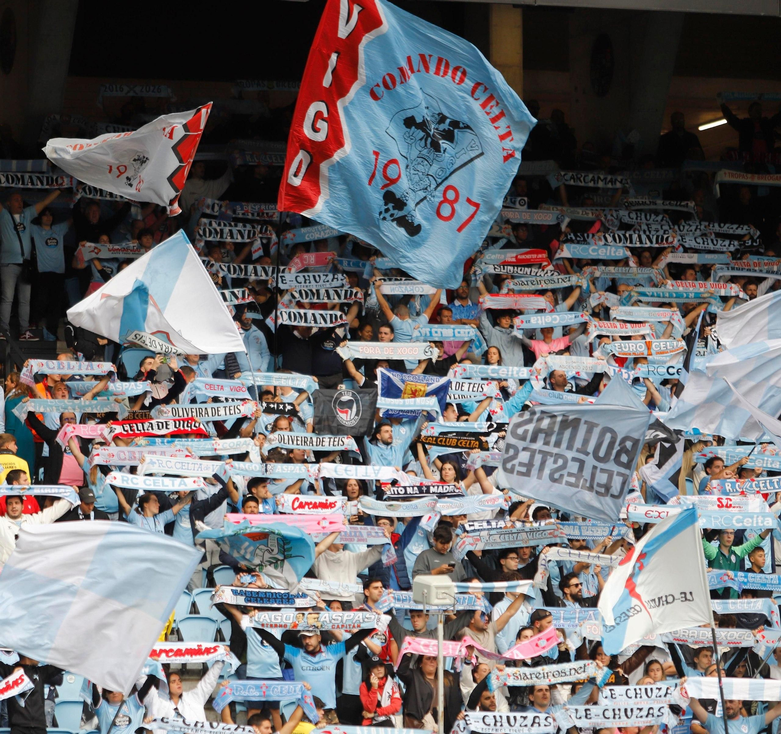 Galería | Celta y Betis se miden en Balaídos