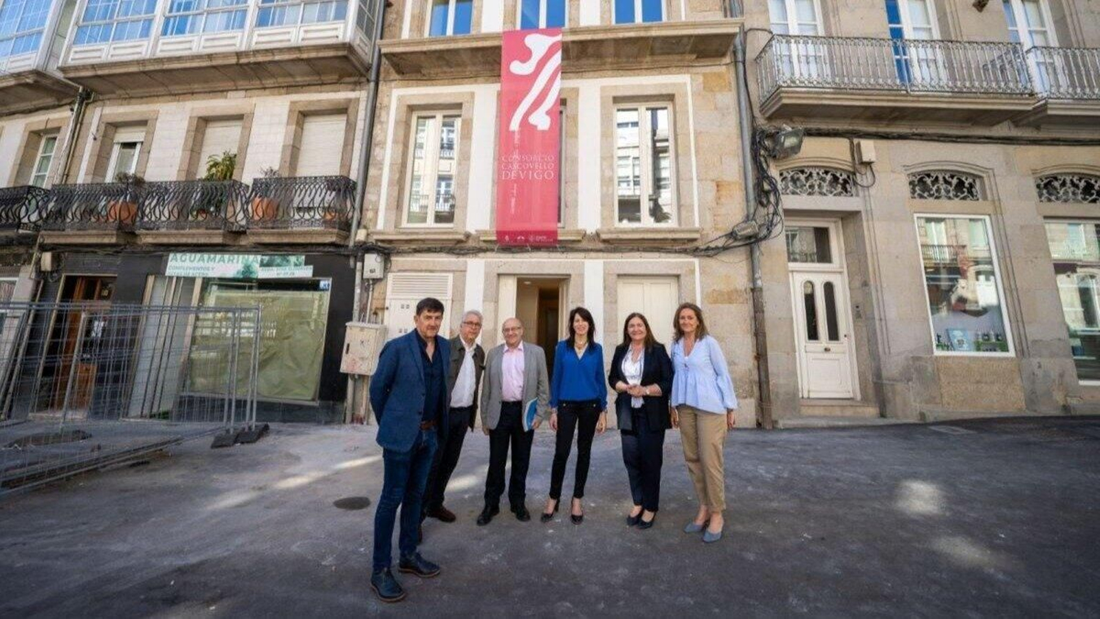 La conselleira Allegue y responsables del CCVV ante Elduayen 31.